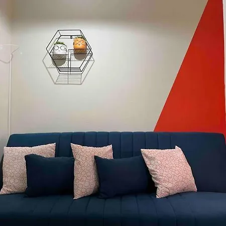 Apartment Small Hidden Gem 3' From Attiki Station Athens
