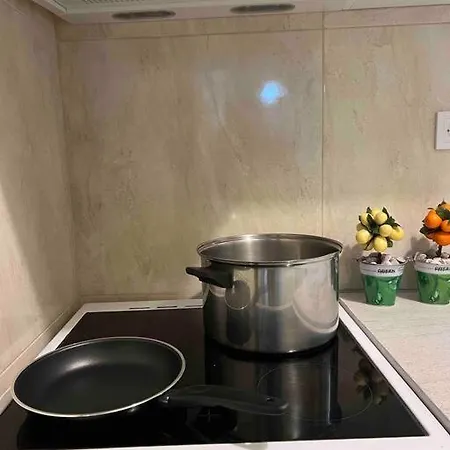 Apartment Small Hidden Gem 3' From Attiki Station *